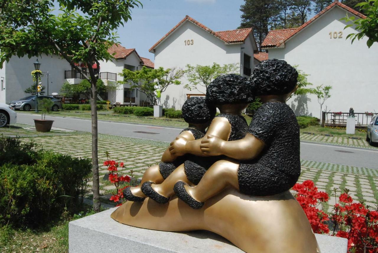 Meta Pension, Тамян Экстерьер фото